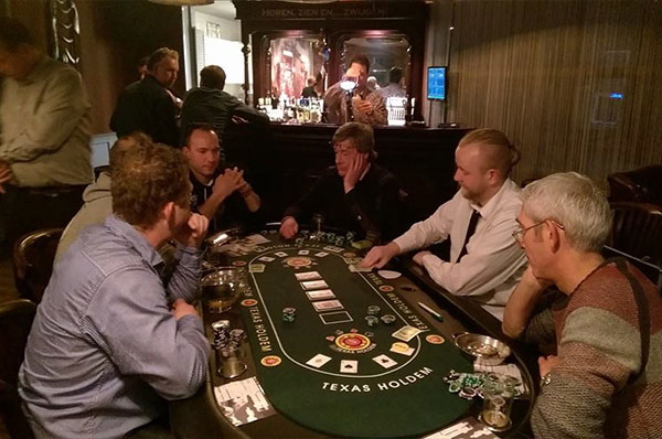 poker-tafel